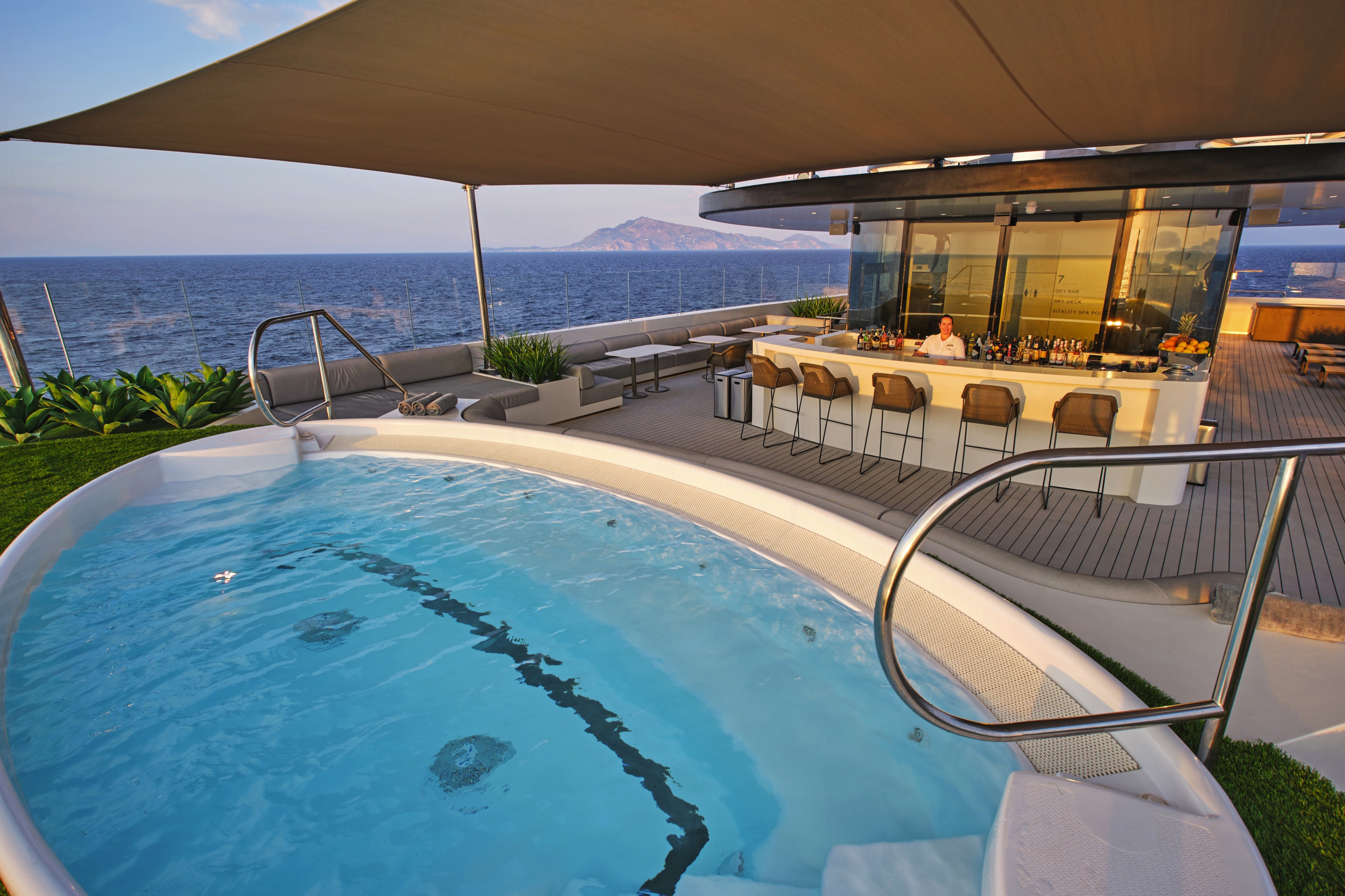 Emerald Sakara - Spa Pool